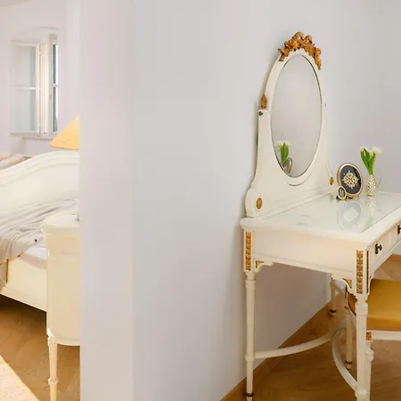 Villa Sensational Filia 6 Bedrooms Overlooking Walls Old Town *