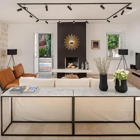 Villa Sensational Filia 6 Bedrooms Overlooking Walls Old Town Dubrovnik
