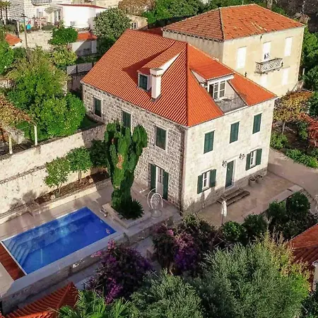 Vila Sensational Filia 6 Bedrooms Overlooking Walls Old Town