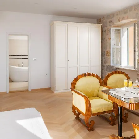 Vila Sensational Filia 6 Bedrooms Overlooking Walls Old Town Dubrovník