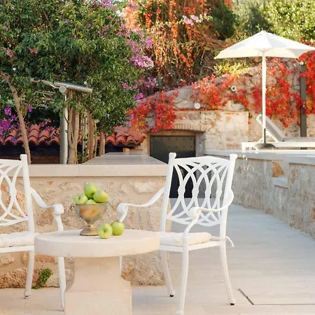 Villa Sensational Filia 6 Bedrooms Overlooking Walls Old Town *